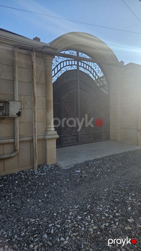 İcarəyə verilir 3 otaqlı həyət evi/bağ evi 75 m²