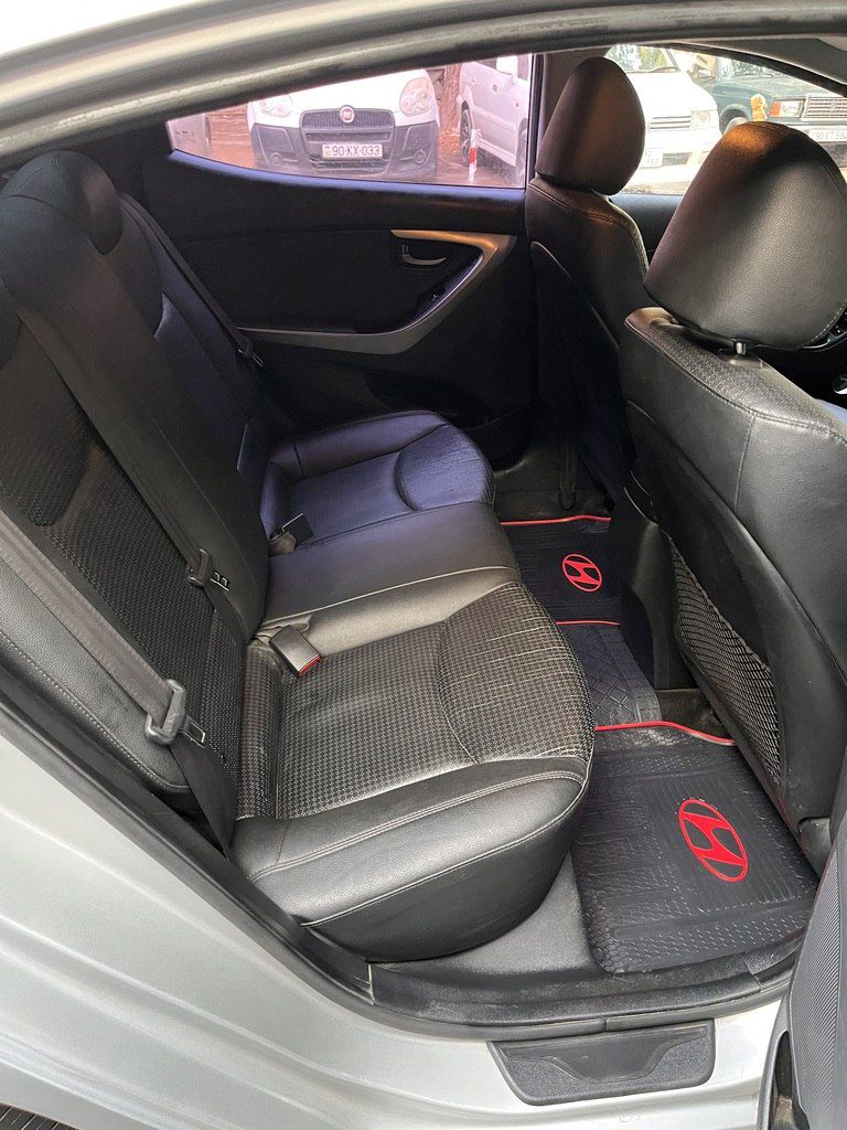 Hyundai Avante, 1.6 L, 2014 il, 152 000 km — Avtomobillər, Bakı (10)