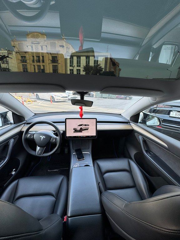 Tesla Model Y, 75 kWh, 2022 il, 130 000 km — Avtomobillər, Bakı (3)