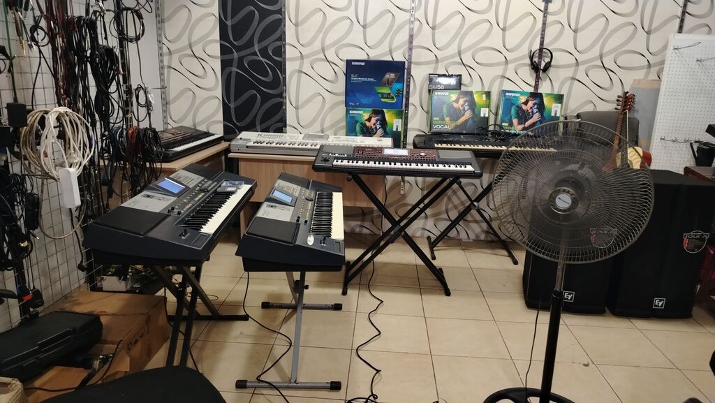 Korg Pa-700 QT Oriental versiya satilir. U-pakovka aletdir. 1 il — Musiqiə alətləri, Bərdə (9)