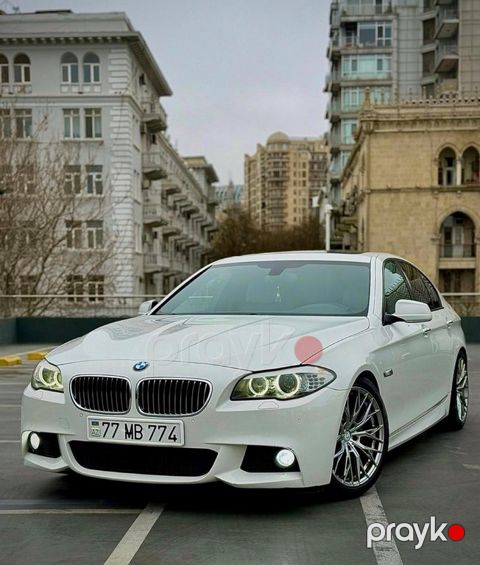 BMW 528, 2.0 L, 2013 il, 210 000 km