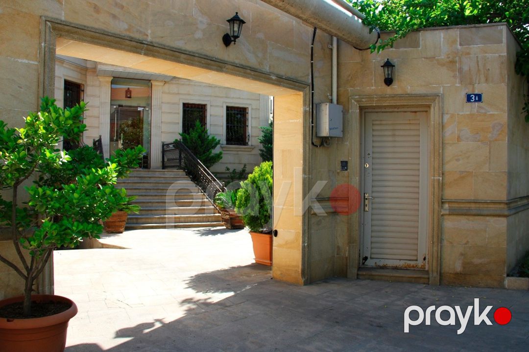 Satılır 6 otaqlı həyət evi/bağ evi 450 m² — Ev, villa, Bakı (5)