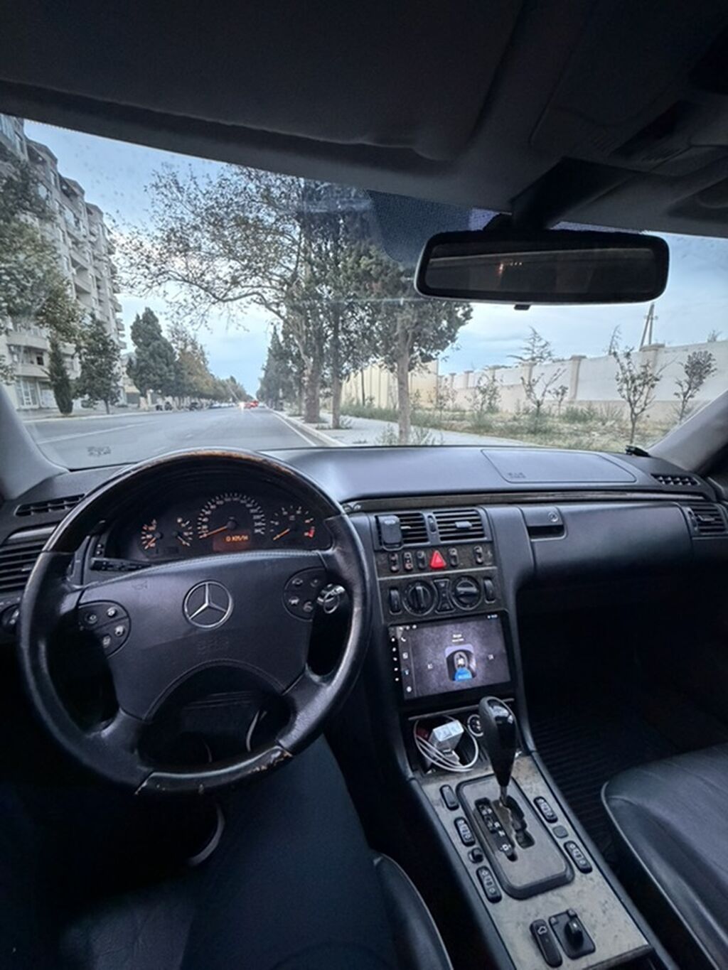 Mercedes-Benz E-Class: 2.2 l 2001 il Sedan — Avtomobillər, Gəncə (8)