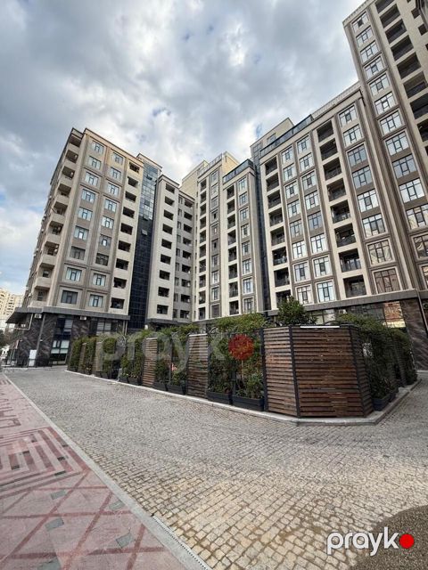 Satılır 2 otaqlı yeni tikili 65 m²
