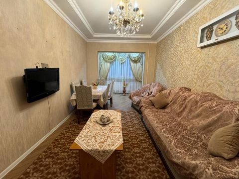 2-otaqlı mənzil kirayə verilir, 8 Noyabr pr., 60 m² — Bakı