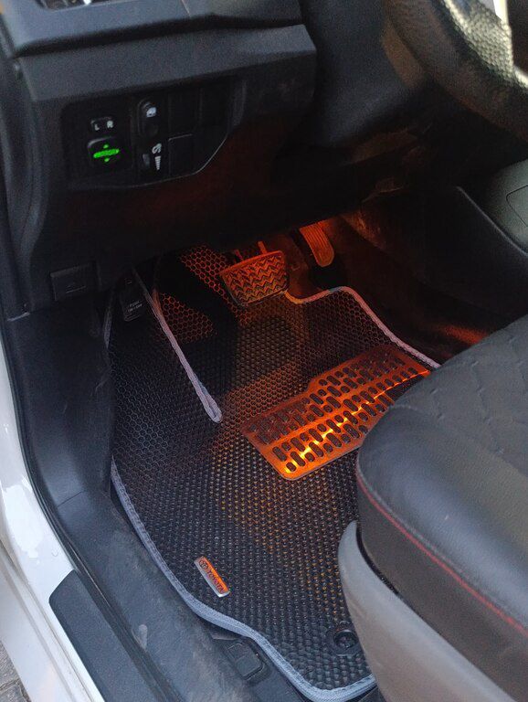 Toyota Prius, 1.8 L, 1.3 kWh, 2012 il, 317 041 km — Avtomobillər, Gəncə (8)