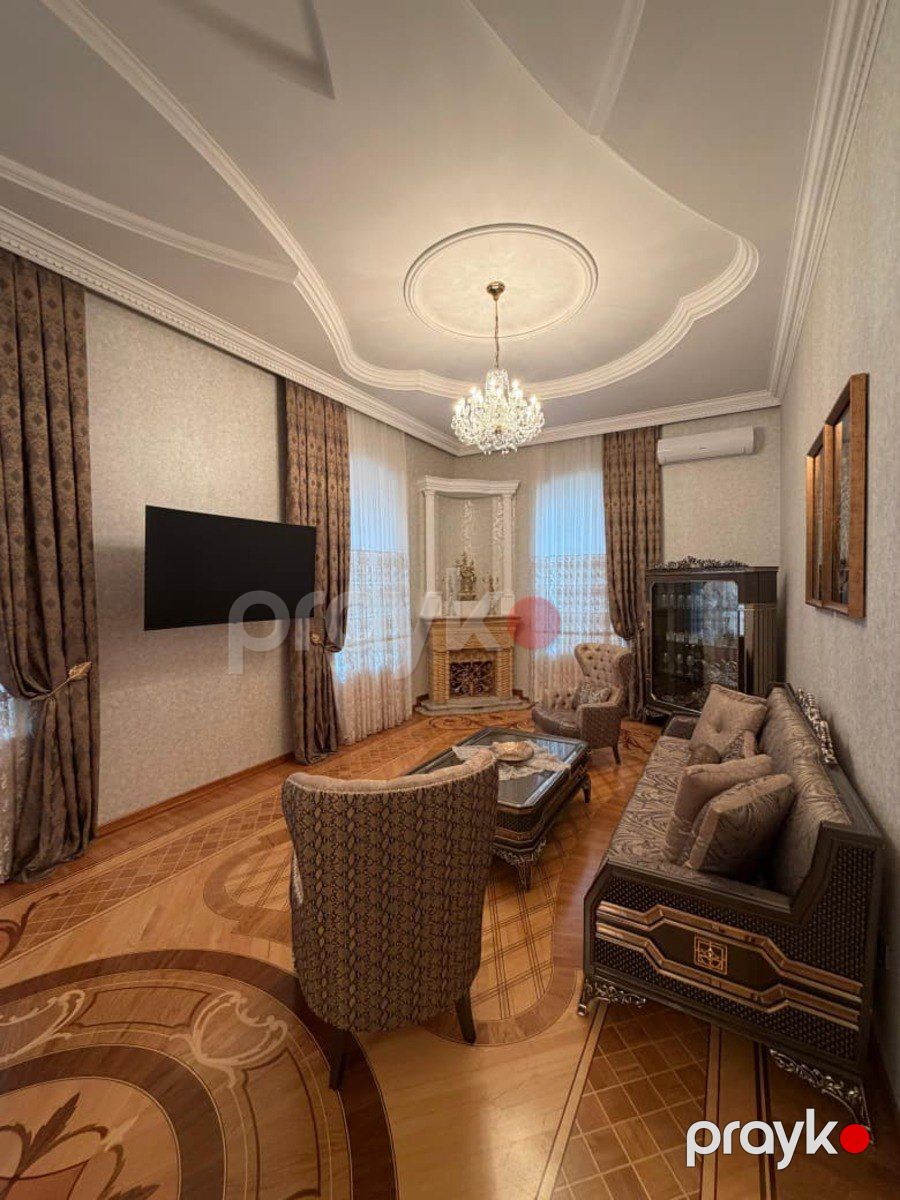 Satılır 7 otaqlı köhnə tikili 435 m² — Mənzil, Bakı (4)