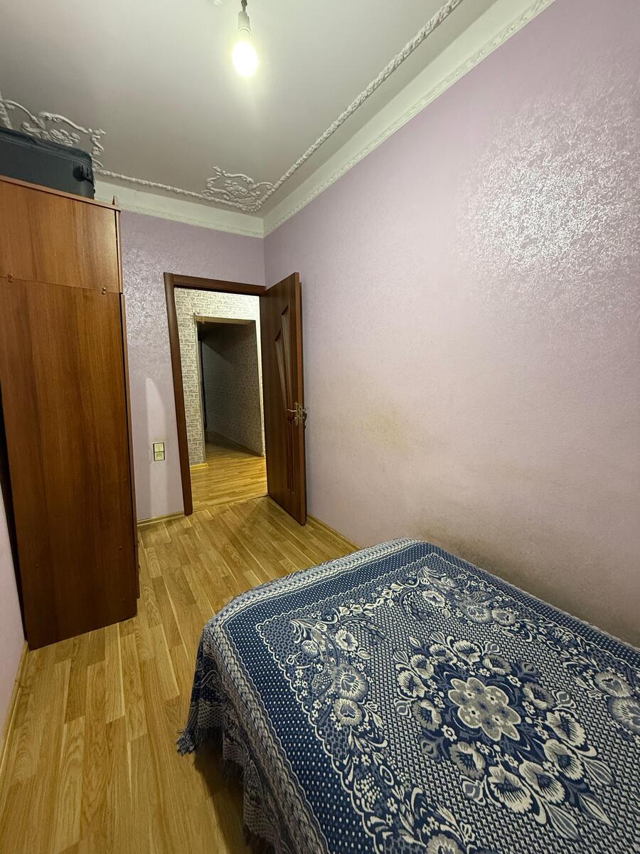 Satılır 4 otaqlı köhnə tikili 110 m² — Mənzil, Bakı (6)
