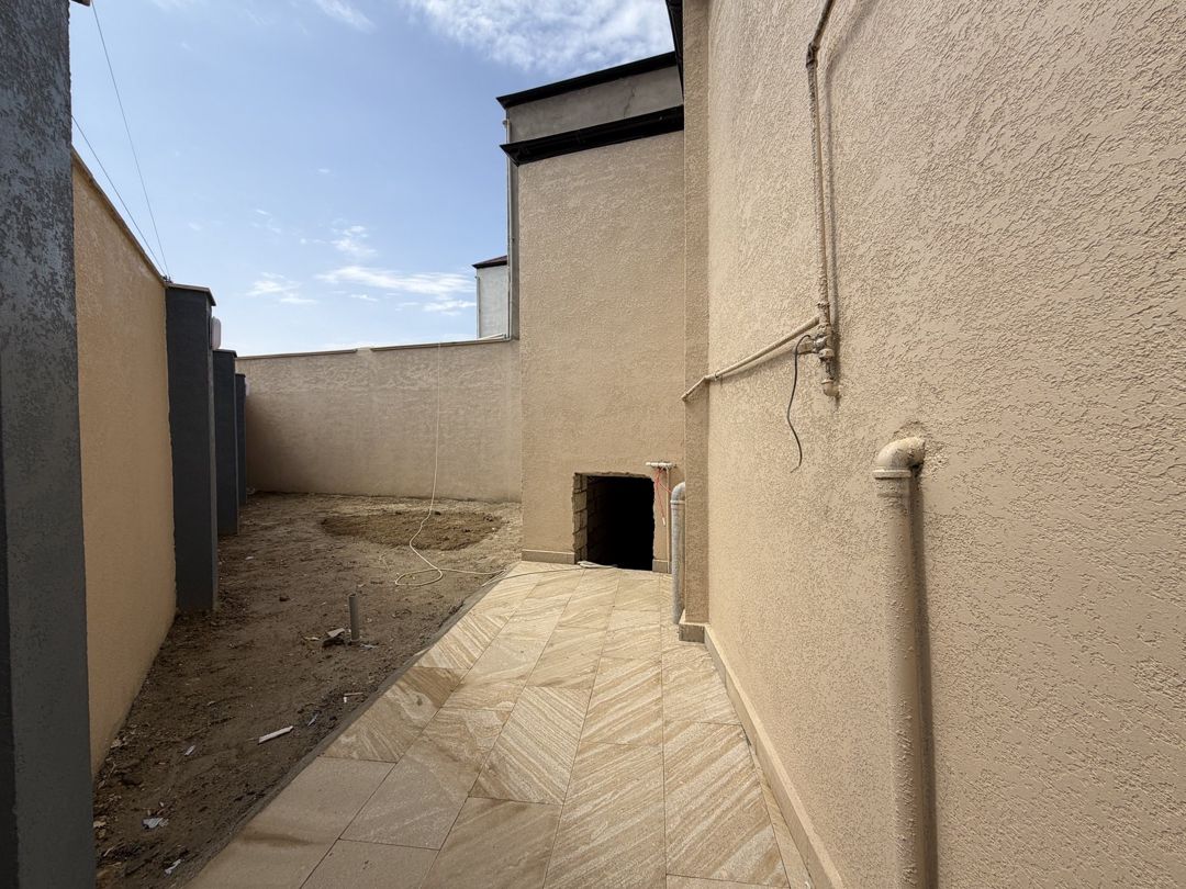 Satılır 5 otaqlı həyət evi/bağ evi 90 m² — Ev, villa, Bakı (2)