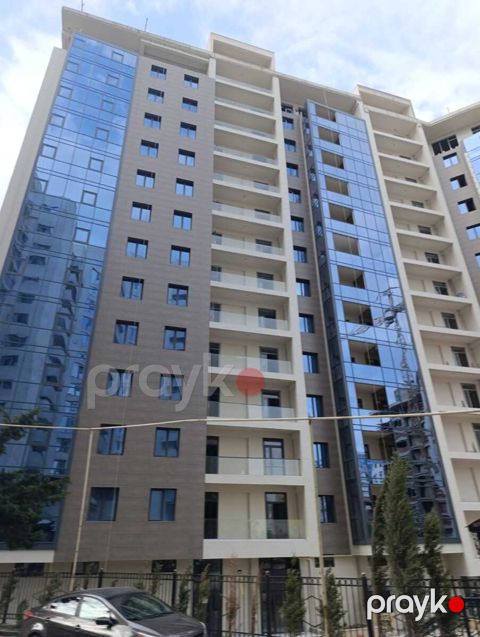 Satılır 3 otaqlı yeni tikili 163 m² — Bakı