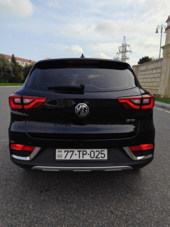 MG ZS, 1.0 L, 2021 il, 17 000 km — Avtomobillər, Bakı (3)