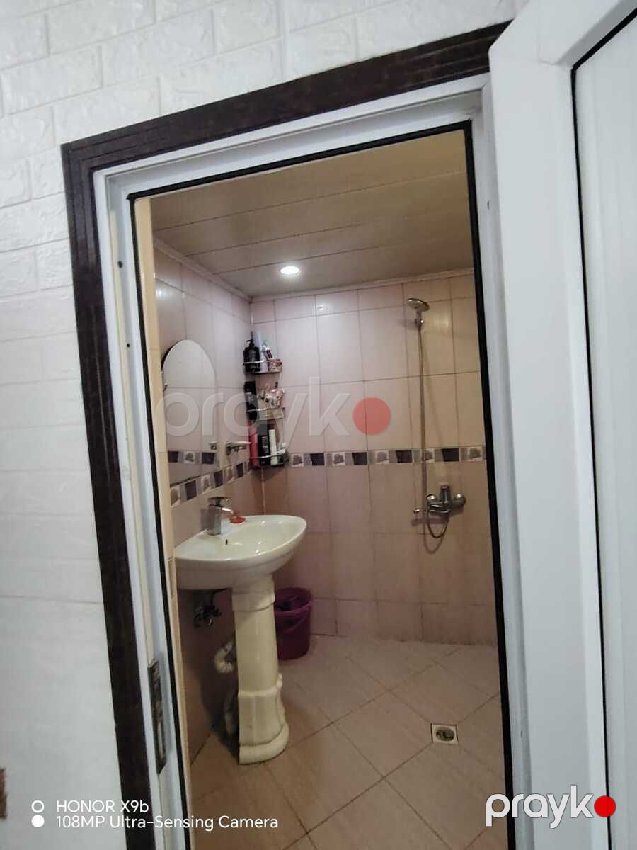 Satılır 2 otaqlı köhnə tikili 65 m² — Mənzil, Bakı (11)