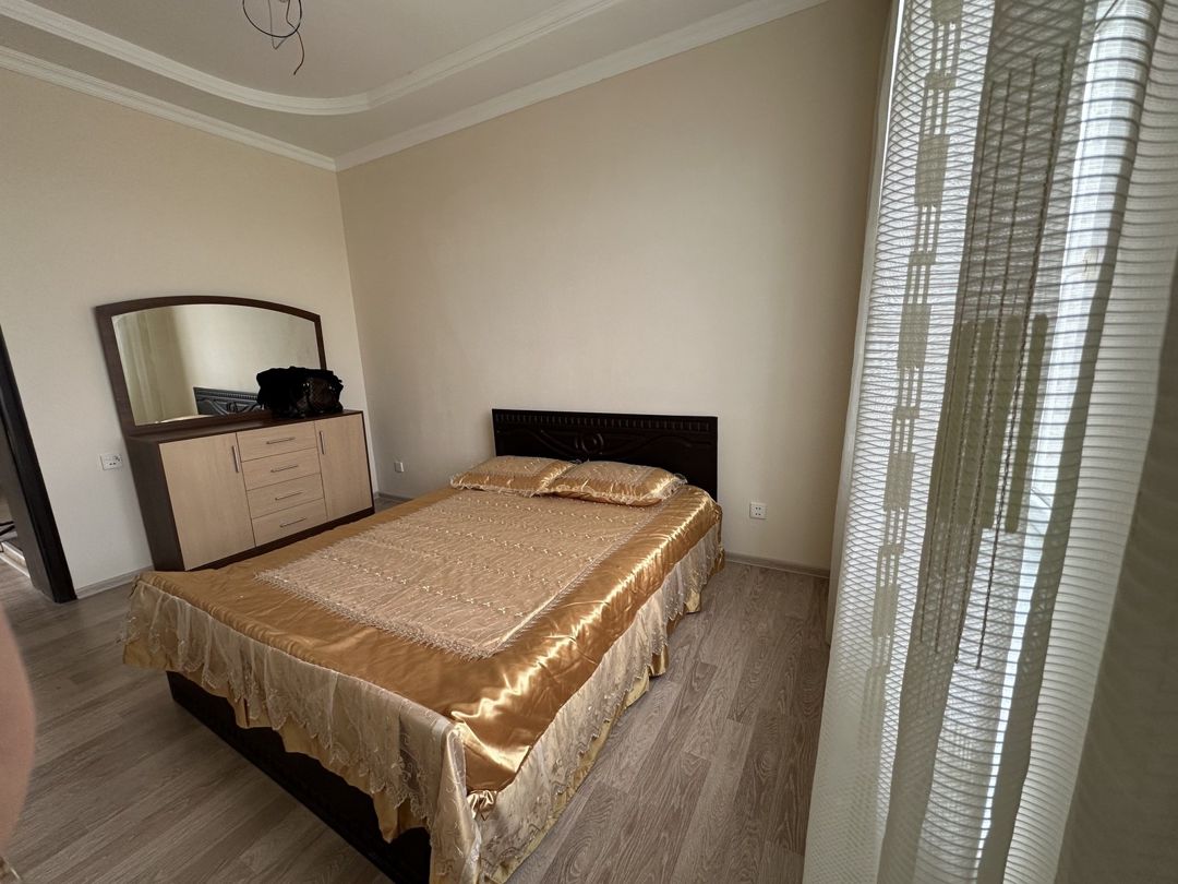 Satılır 5 otaqlı həyət evi/bağ evi 200 m² — Ev, villa, Bakı (11)