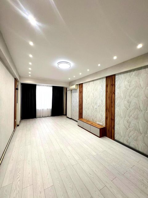 Satılır 2 otaqlı yeni tikili 68 m² — Bakı