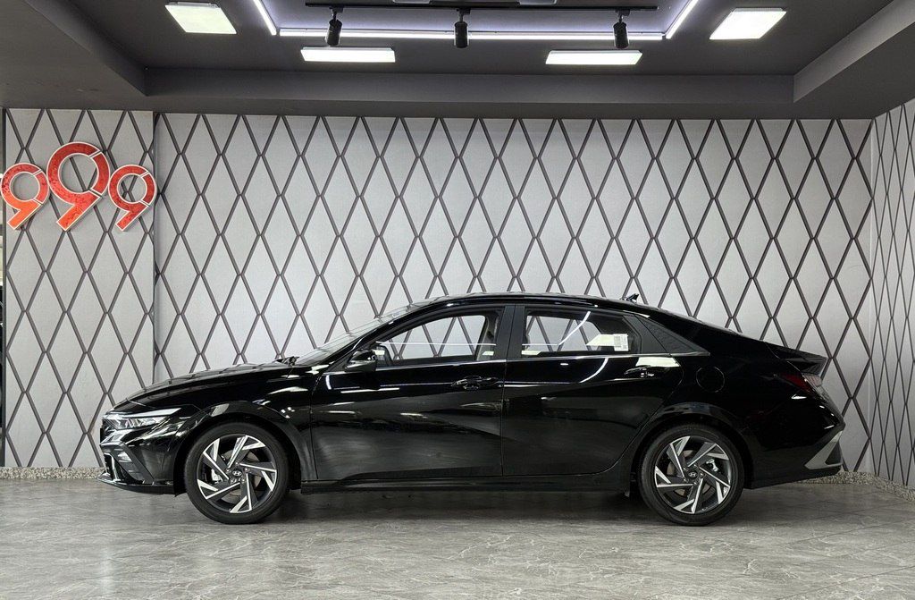 Hyundai Elantra, 1.6 L, 1.32 kWh, 2026 il, yeni — Avtomobillər, Bakı (6)