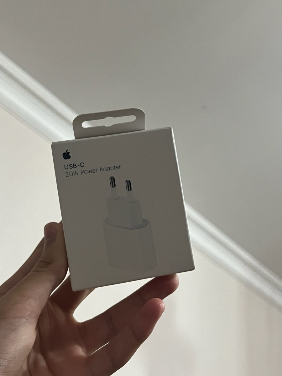 iPhone 20W adapteri — Smartfonlar, Bakı