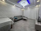 İcarəyə verilir 2 otaqlı yeni tikili 100 m² — Erkin — Apartment