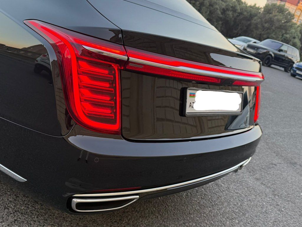 Hongqi H9, 2.0 L, 2023 il, 32 000 km — Avtomobillər, Bakı (4)
