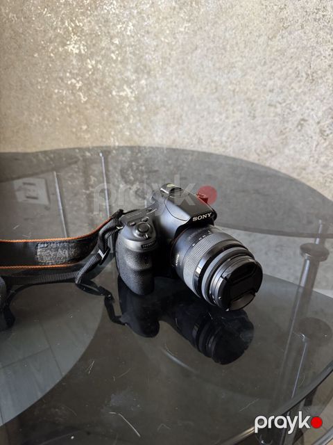 Professional Fotoapparat,az istifadə olunub. Sony firmasıdır — Bakı