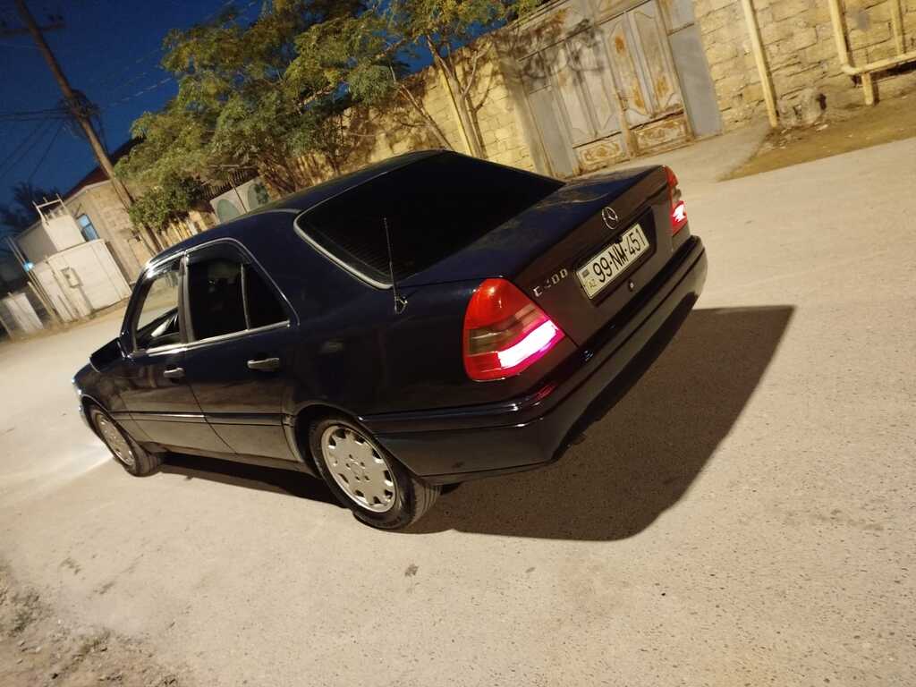 Mercedes C 200, 2.0 L, 1995 il, 357 000 km — Avtomobillər, Bakı (8)