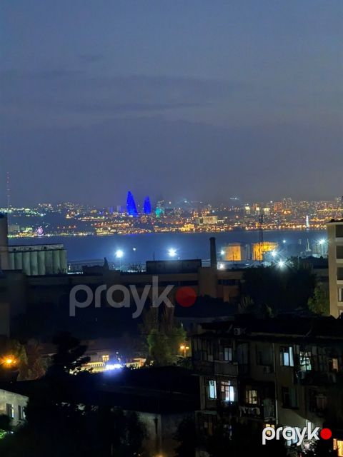 Satılır 2 otaqlı köhnə tikili 65 m²