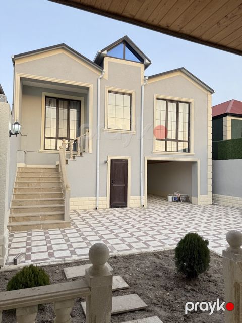 Satılır 8 otaqlı həyət evi/bağ evi 200 m²
