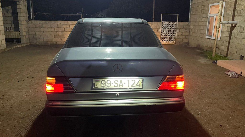 Mercedes 230 E, 2.3 L, 1991 il, 530 000 km — Avtomobillər, Bakı (2)
