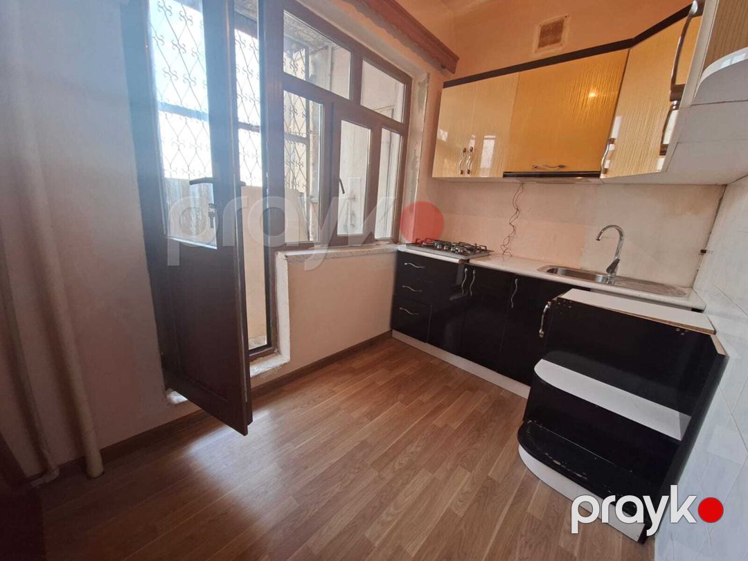 Satılır 1 otaqlı köhnə tikili 35 m² — Mənzil, Bakı (3)