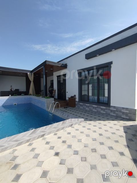 Satılır 4 otaqlı həyət evi/bağ evi 165 m²
