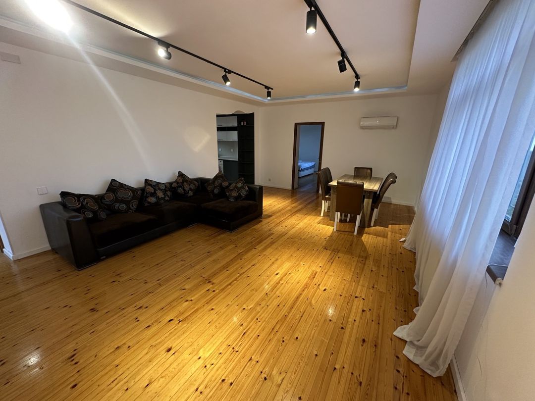 İcarəyə verilir 4 otaqlı həyət evi/bağ evi 400 m² — Ev, villa, Bakı (9)