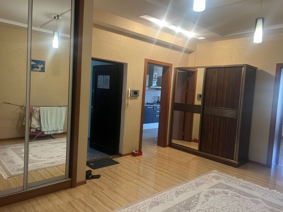 İcarəyə verilir 3 otaqlı yeni tikili 190 m² — Mənzil, Bakı (12)