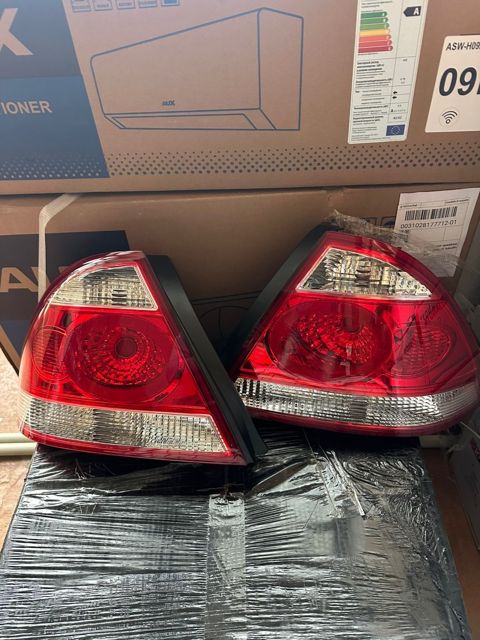 Nissan Sunny stop işıqları — Bakı