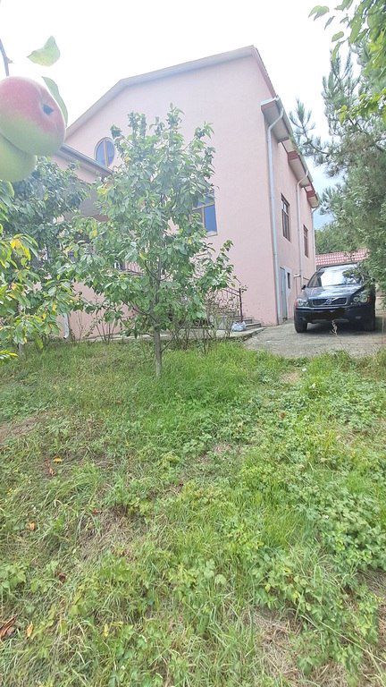 Satılır 4 otaqlı həyət evi/bağ evi 200 m² — Ev, villa, Quba (2)
