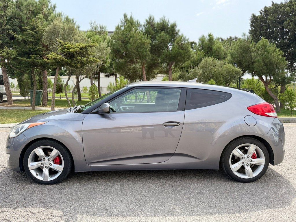 Hyundai Veloster, 1.6 L, 2013 il, 244 620 km — Avtomobillər, Bakı (4)