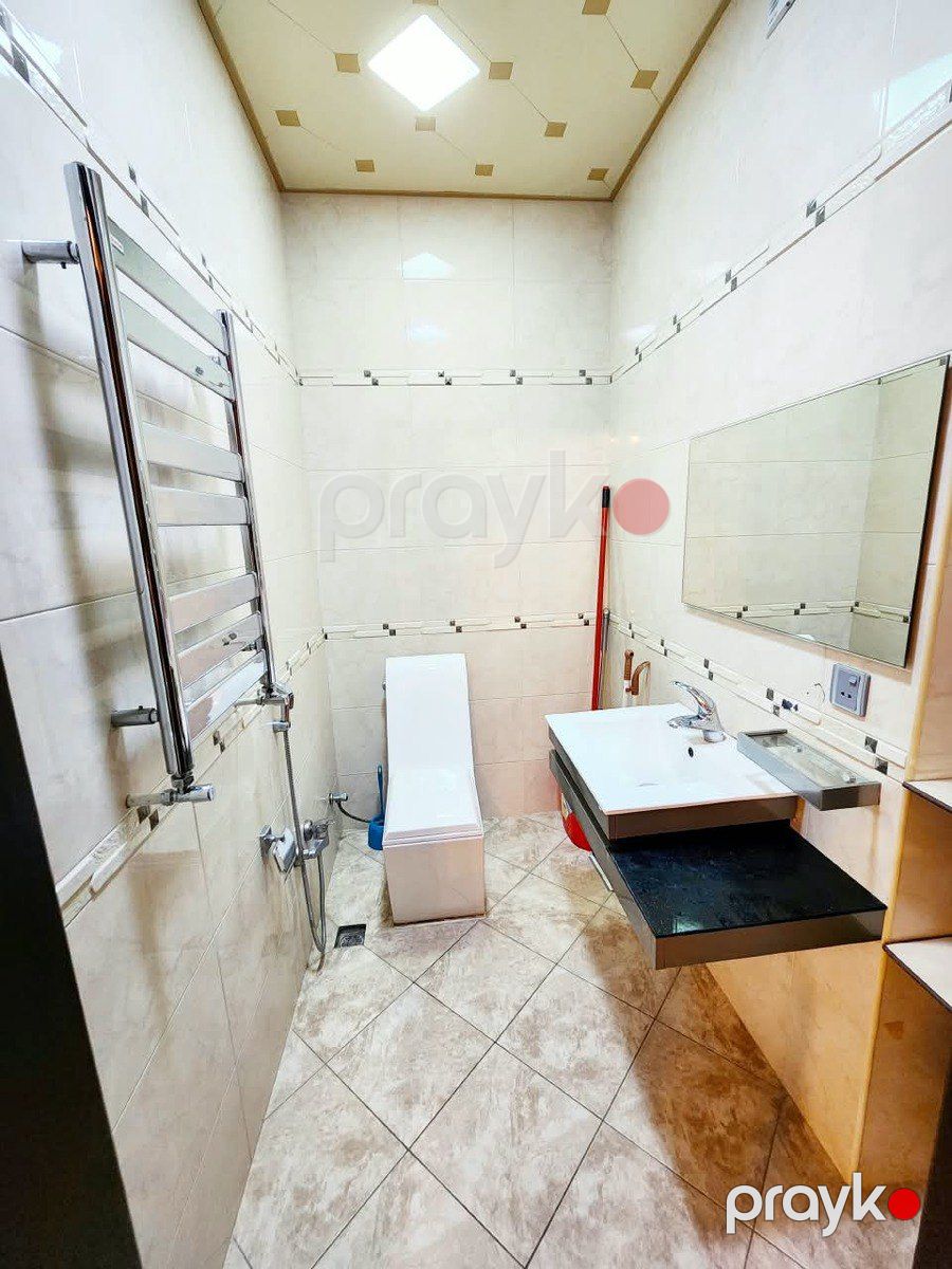 İcarəyə verilir 3 otaqlı yeni tikili 130 m² — Mənzil, Bakı (11)