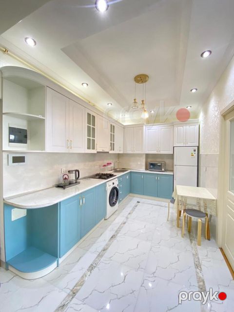 İcarəyə verilir 2 otaqlı yeni tikili 72 m²