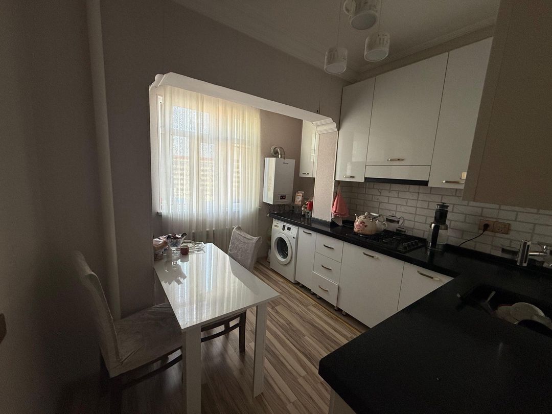 Satılır 3 otaqlı köhnə tikili 64 m² — Mənzil, Bakı (9)
