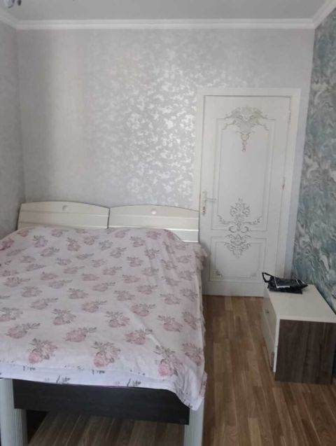 İcarəyə verilir 2 otaqlı köhnə tikili 70 m² — Bakı