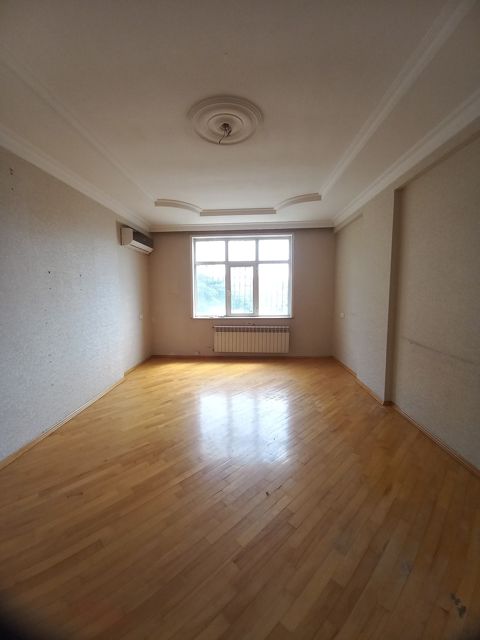 Satılır 3 otaqlı yeni tikili 115 m² — Bakı