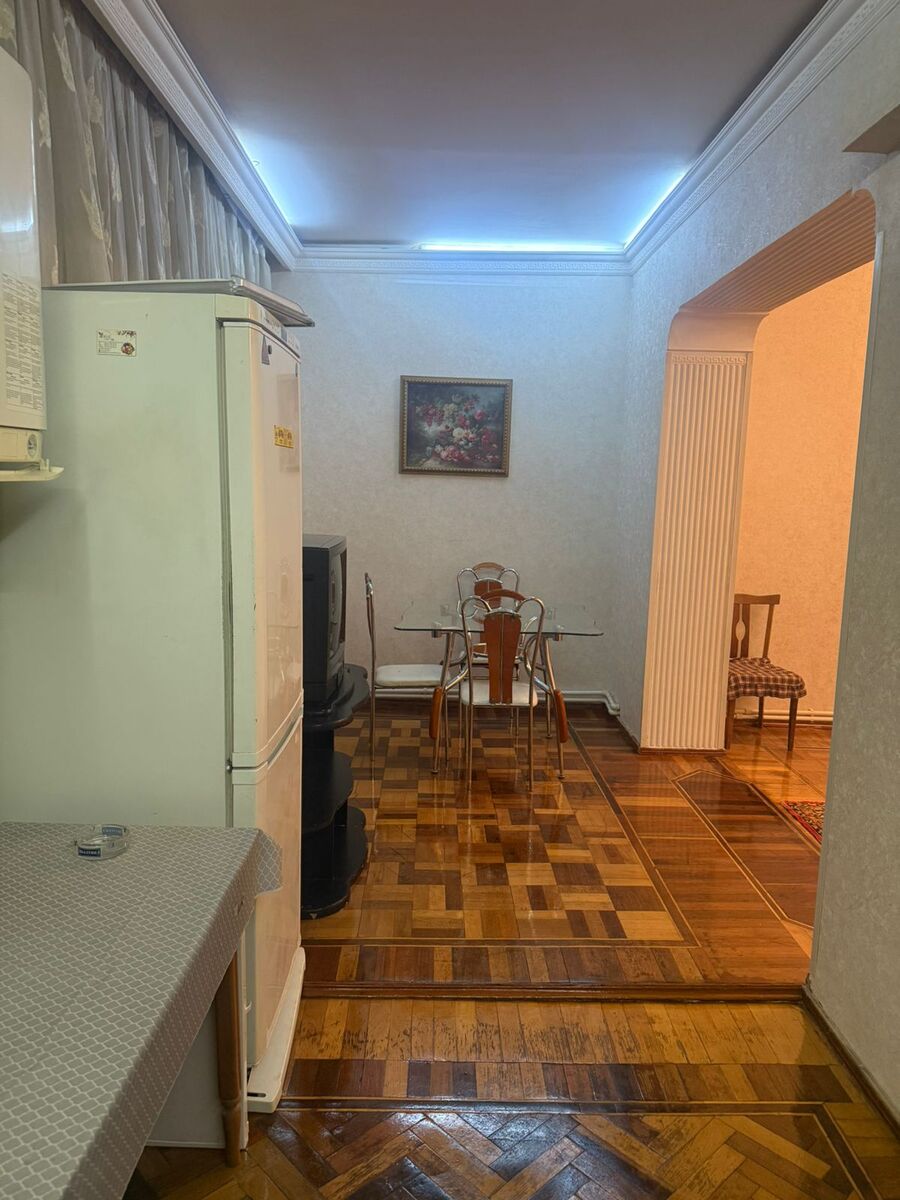 İcarəyə verilir 3 otaqlı köhnə tikili 85 m² — Mənzil, Bakı (7)