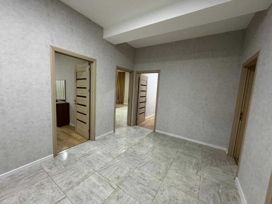 İcarəyə verilir 4 otaqlı yeni tikili 146 m² — Mənzil, Bakı (4)