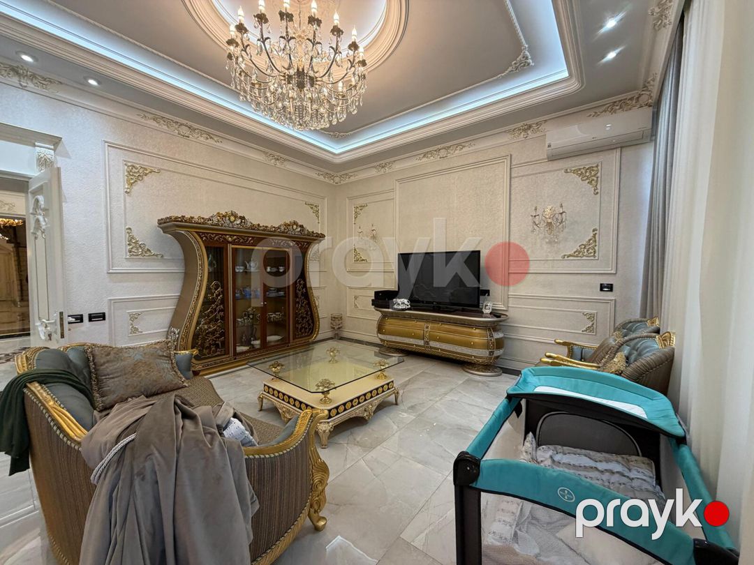 Satılır 4 otaqlı köhnə tikili 215 m² — Mənzil, Bakı (4)