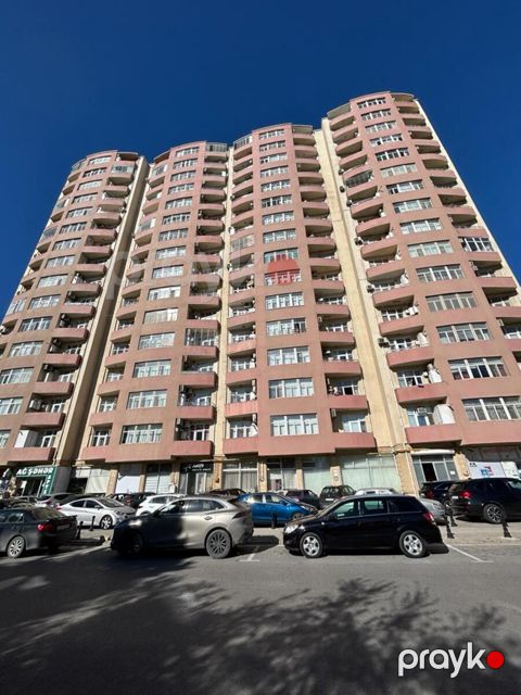 Satılır 3 otaqlı yeni tikili 140 m²