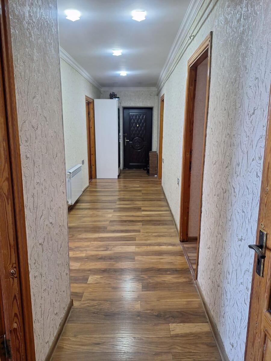 Satılır 5 otaqlı köhnə tikili 100 m² — Mənzil, Bakı (3)