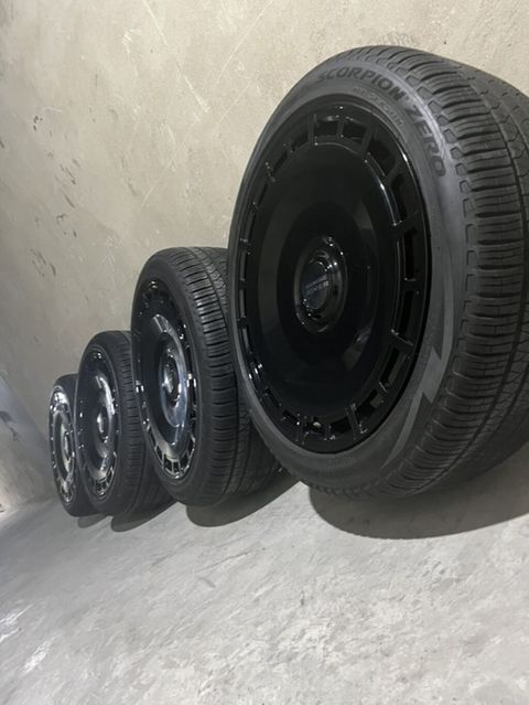 Range Rover üçün tam komplekt disklər və təkərlər - Disklər: orijinal — Bakı