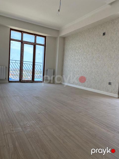 Satılır 3 otaqlı yeni tikili 62.5 m²