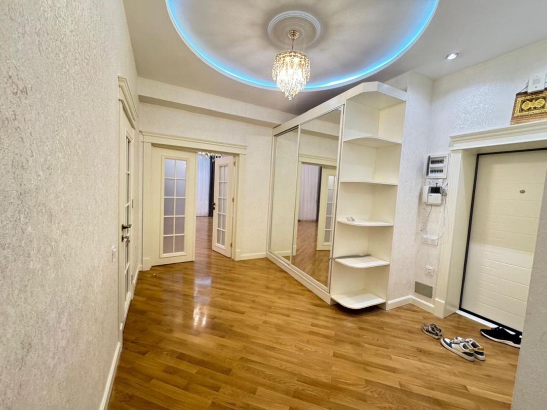 Satılır 4 otaqlı yeni tikili 156 m² — Mənzil, Bakı (10)