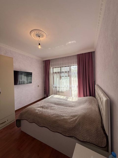 Satılır 3 otaqlı köhnə tikili 80 m² — Bakı