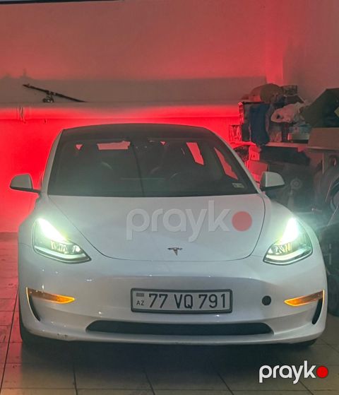 Tesla Model 3, 2023 il icarəsi — Bakı