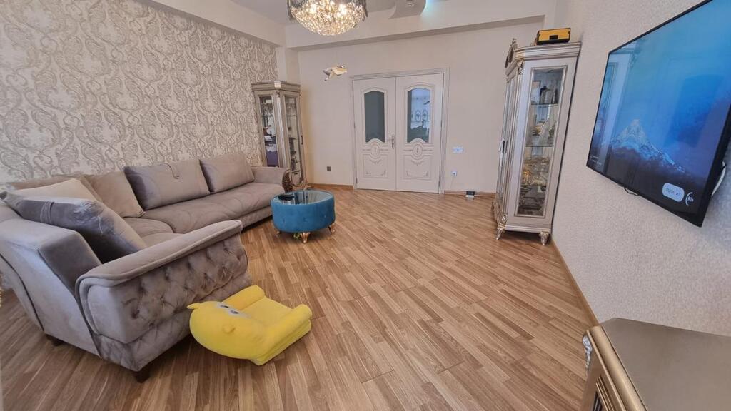 Satılır 3 otaqlı yeni tikili 126 m² — Mənzil, Bakı (2)